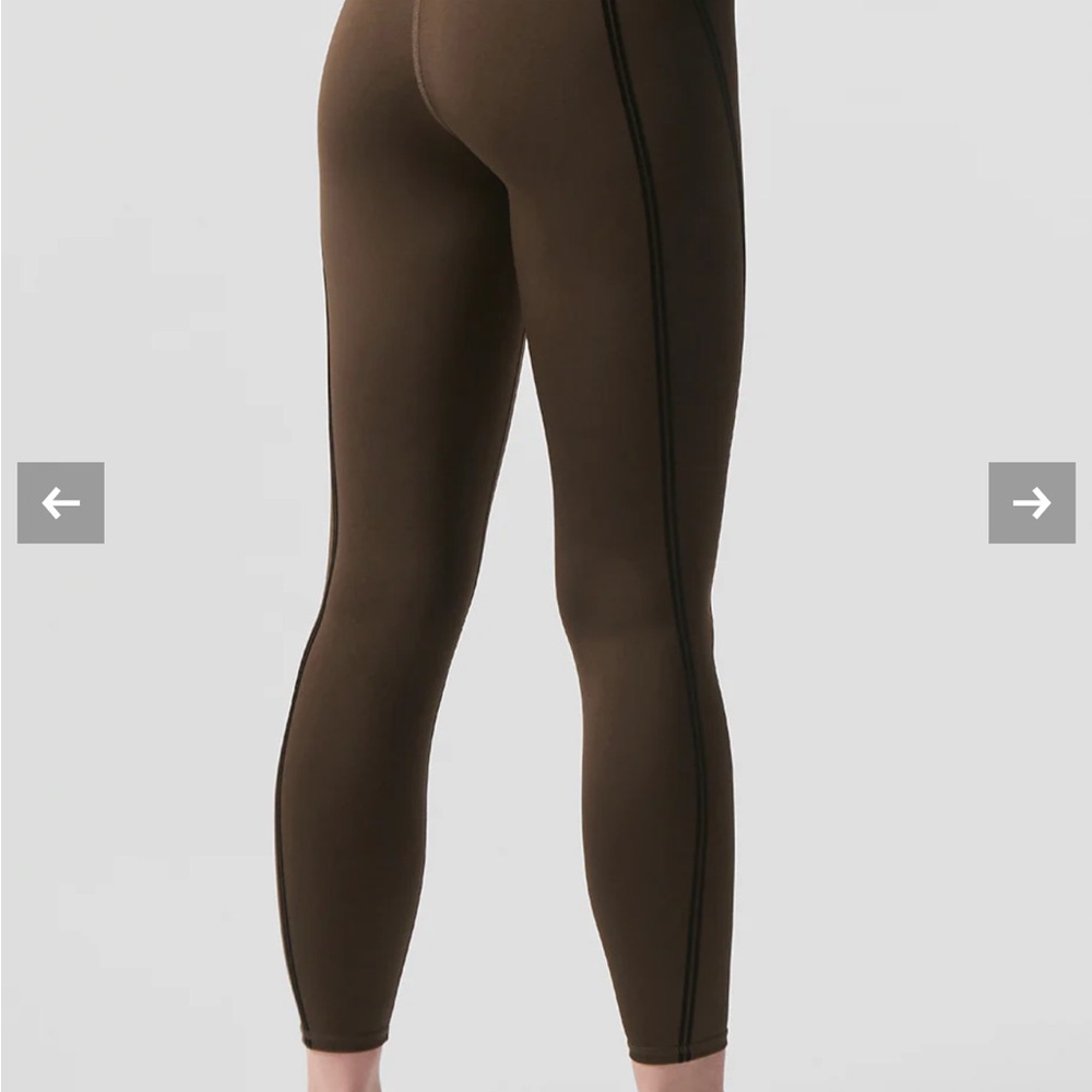 All Yoga Airlift High-Waist 7/8 Line Up Legging & Bra Set in espresso (brown)